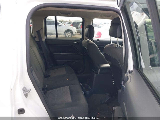 2016 JEEP PATRIOT LATITUDE VIN: 1C4NJPFA4GD794869