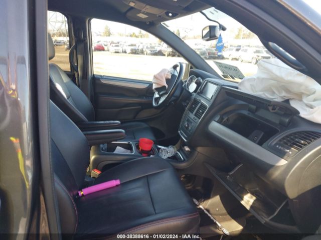 2C4RDGEG7JR146008 Dodge Grand Caravan Gt