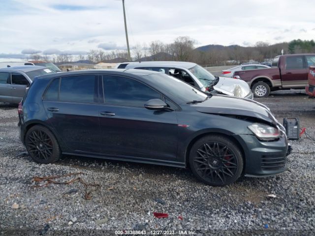 3VW5T7AU2FM002827 Volkswagen Golf Gti 2.0t S 4-door