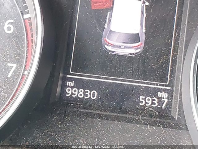 3VW5T7AU2FM002827 Volkswagen Golf Gti 2.0t S 4-door