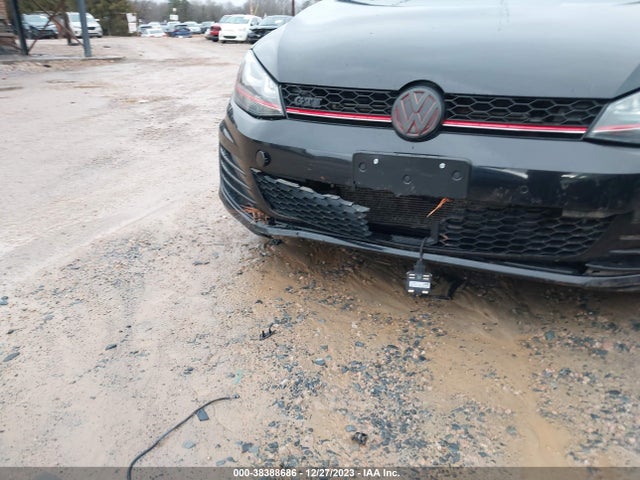 3VW4T7AU9FM094627 Volkswagen Golf Gti 2.0t Se 4-door