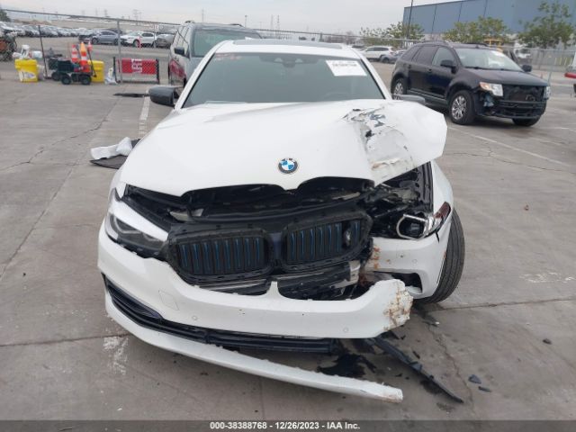 WBAJA9C59KB254372 BMW 530e Iperformance