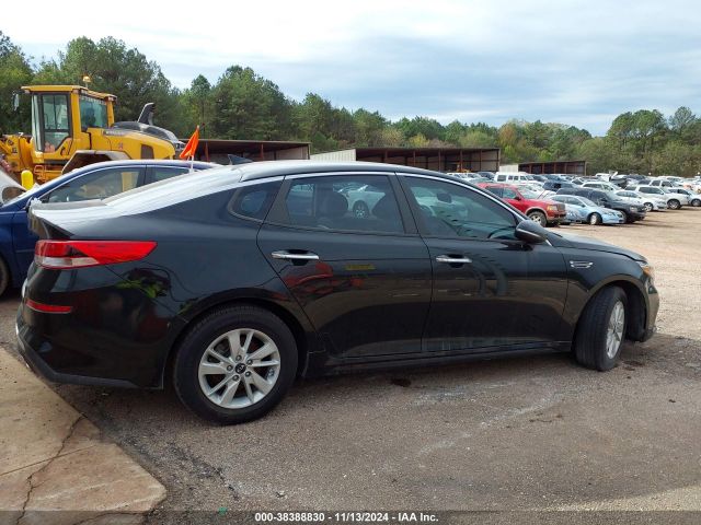 5XXGT4L36KG284402 KIA Optima Lx