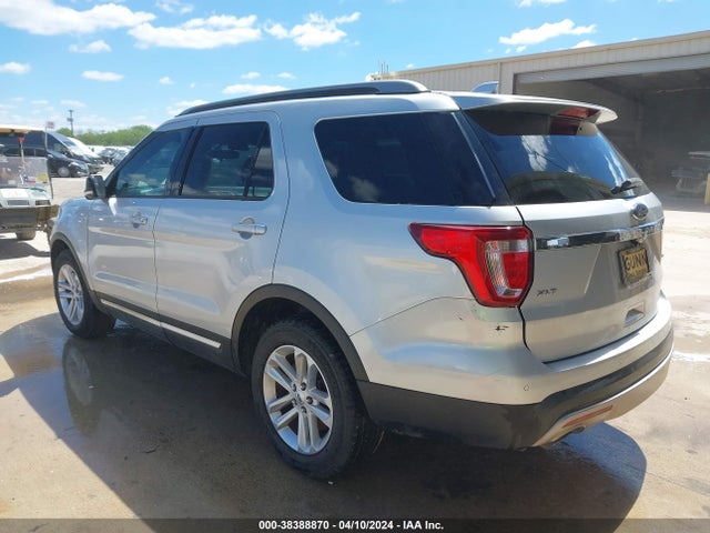 Ford EXPLORER XLT 2017 1FM5K7DH1HGD39812 Image 3