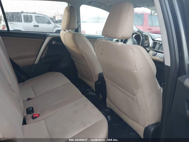 2015 TOYOTA RAV4 XLE VIN: 2T3WFREV0FW164807