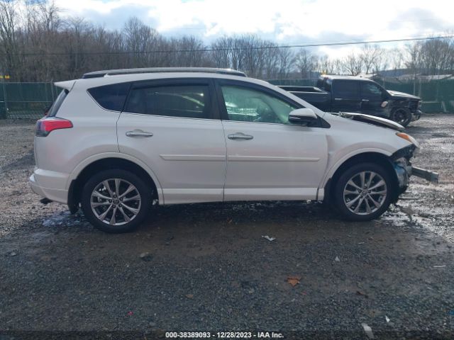 2T3DFREV0HW560083 Toyota Rav4 Platinum