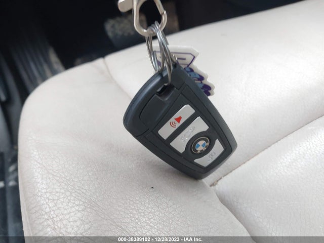 2013 BMW 528I VIN: WBAXG5C58DD232517