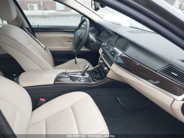 2013 BMW 528I VIN: WBAXG5C58DD232517