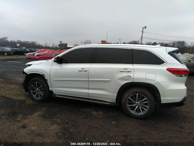 Toyota Highlander Xle 2017 5TDJZRFH3HS430156 Image 14