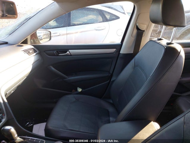 Volkswagen Passat 1.8t Wolfsburg Edition 2014 1VWAS7A36EC100820 Image 5