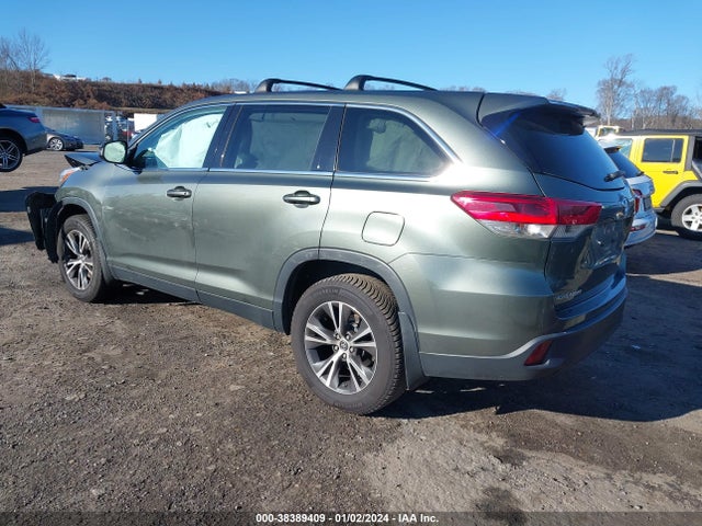 Toyota Highlander Le 2019 5TDBZRFH0KS942002 Image 3