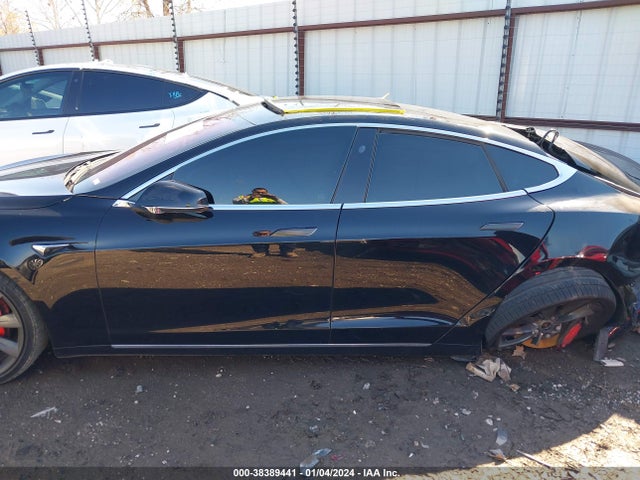Tesla Model S 100d/75d/p100d 2018 5YJSA1E43JF251900 Image 13