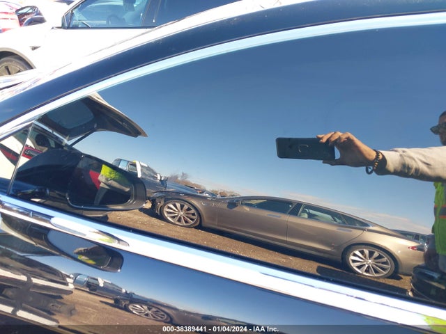 2018 TESLA MODEL S 5YJSA1E43JF251900 Photo 6