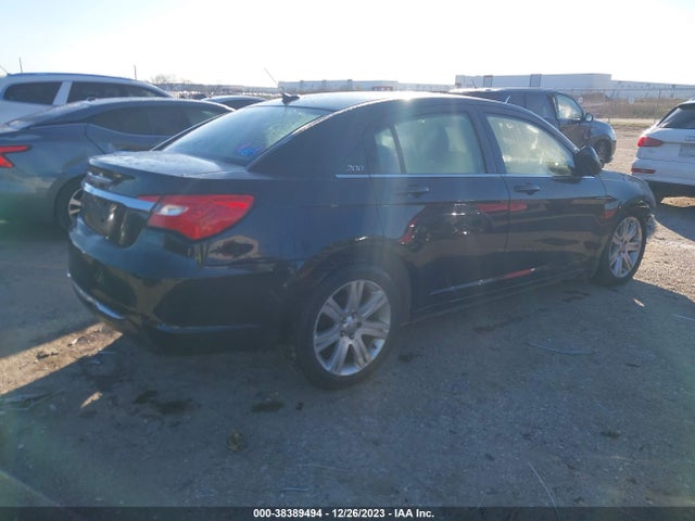 2011 CHRYSLER 200 TOURING VIN: 1C3BC1FB1BN612085