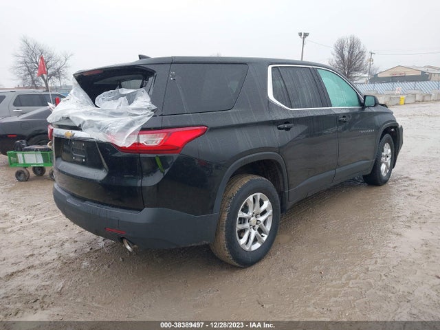 Chevrolet Traverse Ls 2019 1GNERFKW2KJ105496 Image 4