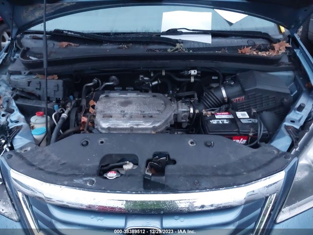 2010 HONDA ODYSSEY EX-L VIN: 5FNRL3H70AB020169
