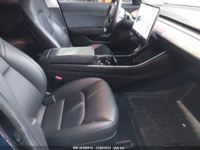 2018 TESLA MODEL 3 5YJ3E1EB5JF088559 Photo 4