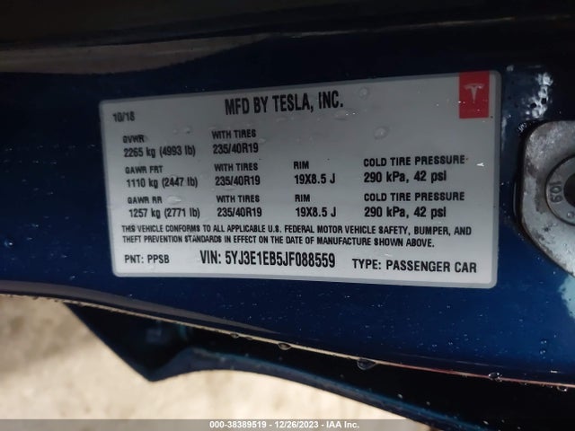 2018 TESLA MODEL 3 5YJ3E1EB5JF088559 Photo 8