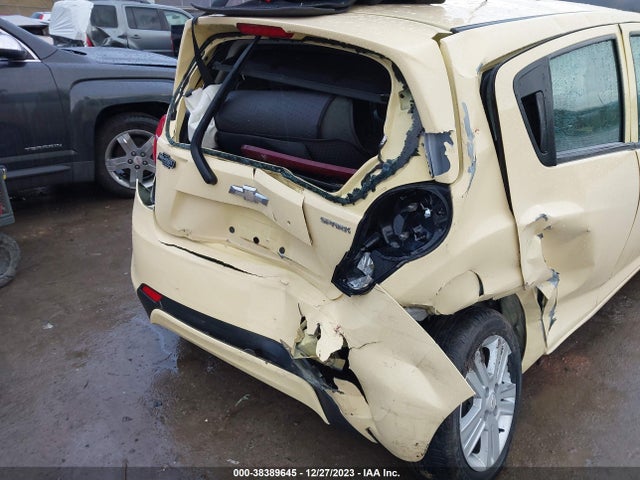 Chevrolet Spark 1lt Auto 2014 KL8CD6S90EC521184 Image 6