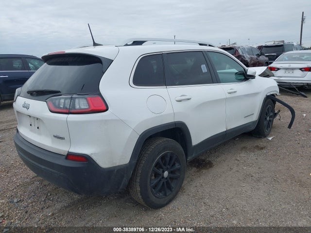 1C4PJLCB7KD458110 Jeep Cherokee Latitude Fwd