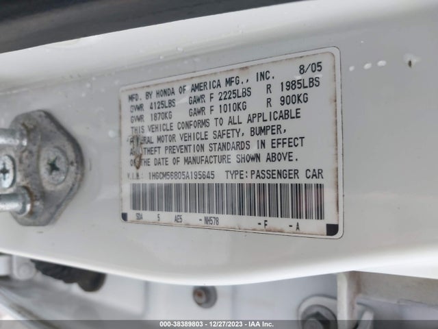 2005 HONDA ACCORD 2.4 EX VIN: 1HGCM56805A195645