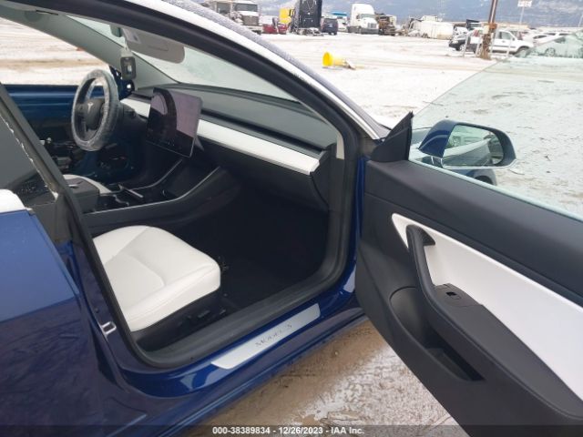 5YJ3E1EB9KF392138 Tesla Model 3 Long Range/performance