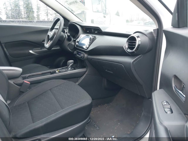 2021 NISSAN KICKS SV XTRONIC CVT VIN: 3N1CP5CV9ML470584