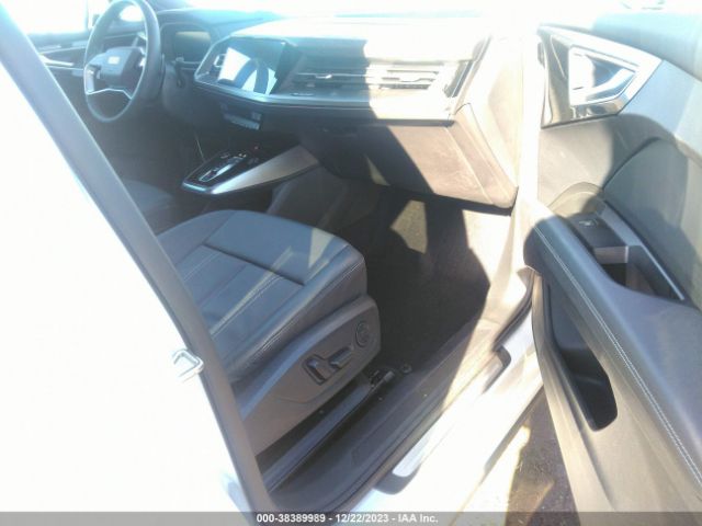 2022 AUDI Q4 E-TRON WA1J2BFZ9NP055281 Photo 4