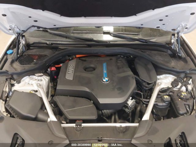 WBAJB1C54KB375518 BMW 530e Xdrive Iperformance