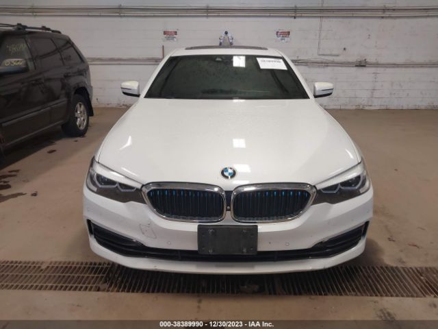 WBAJB1C54KB375518 BMW 530e Xdrive Iperformance