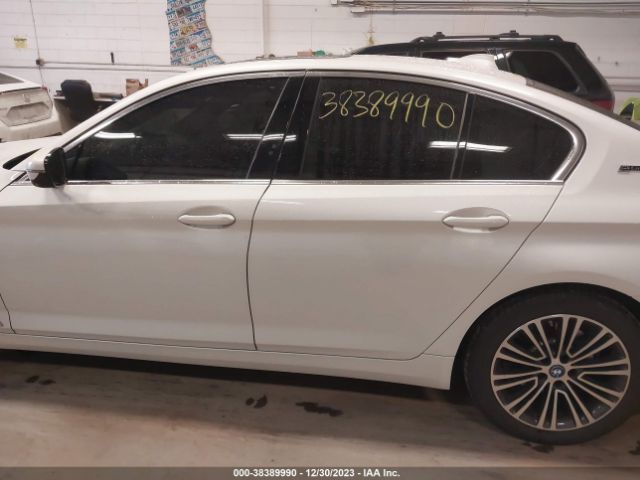 WBAJB1C54KB375518 BMW 530e Xdrive Iperformance