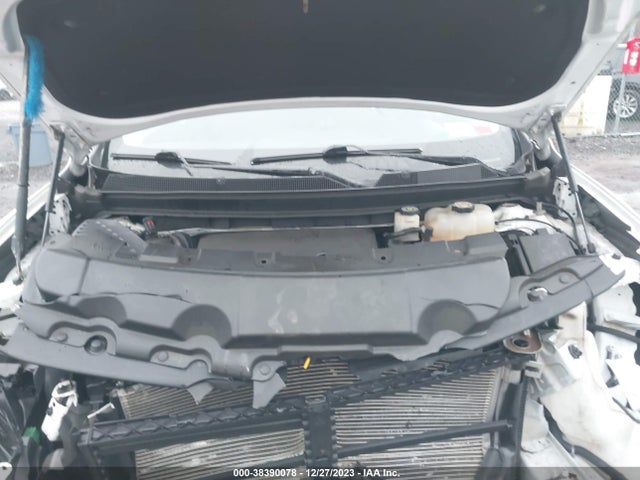 Chevrolet Traverse Ls 2018 1GNEVFKW8JJ113323 Image 10