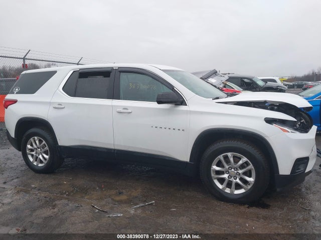 Chevrolet Traverse Ls 2018 1GNEVFKW8JJ113323 Image 14