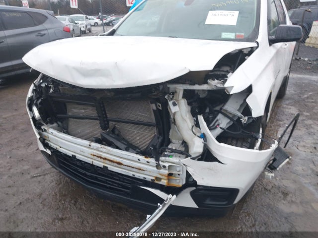 Chevrolet Traverse Ls 2018 1GNEVFKW8JJ113323 Image 6