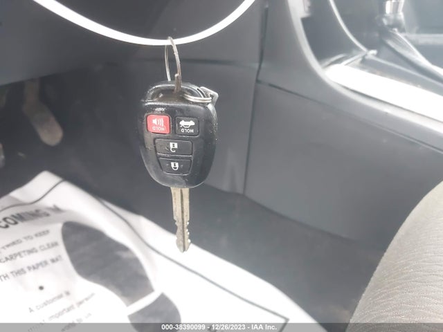 Toyota COROLLA LE 2019 2T1BURHE6KC212749 Image 11