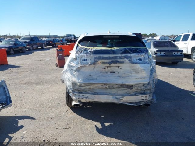JTJYARBZ7G2049806 Lexus NX 200T