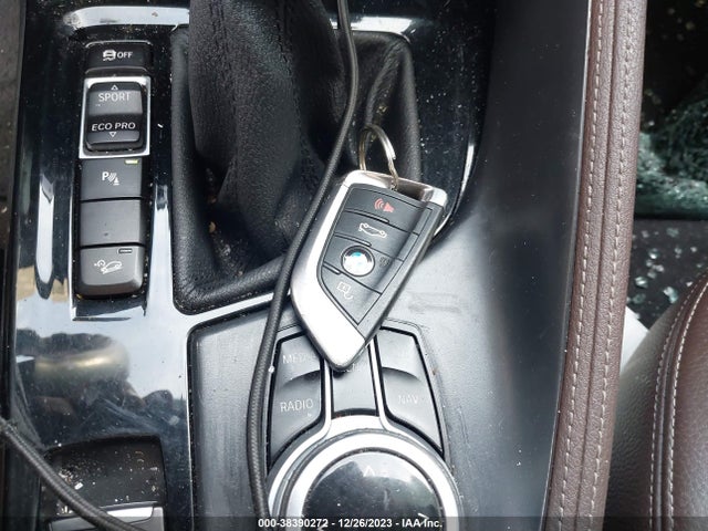 BMW X1 Xdrive28i 2016 WBXHT3C30G5E55516 Image 11