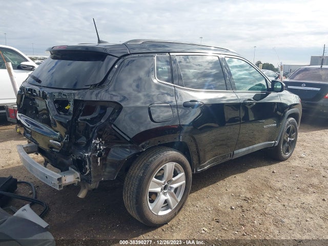 3C4NJCBB7NT204758 Jeep Compass Latitude Fwd
