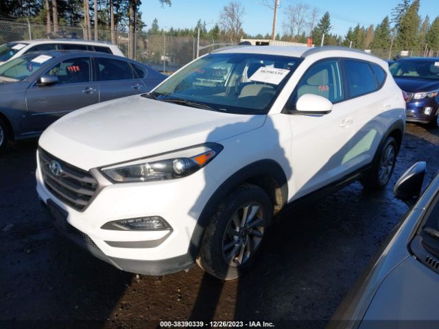 KM8J3CA41GU035062 Hyundai TUCSON SE