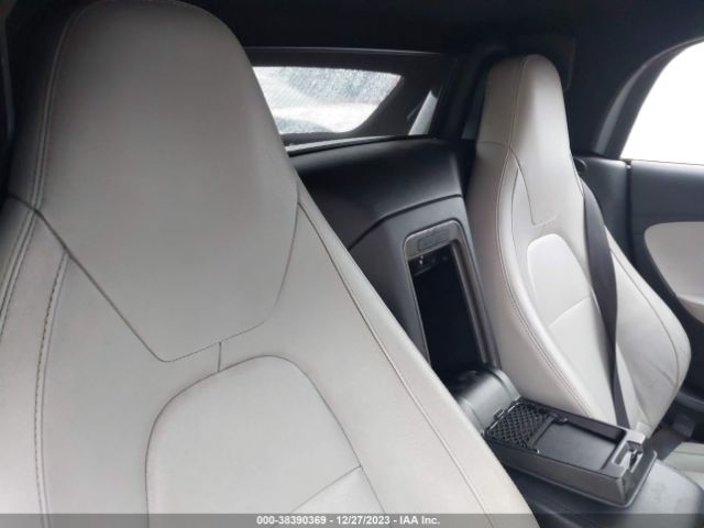 SAJWA6GL6EMK04135 Jaguar F-type V8 S