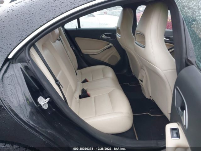 WDDSJ4GBXEN115242 Mercedes-Benz CLA 250 4MATIC
