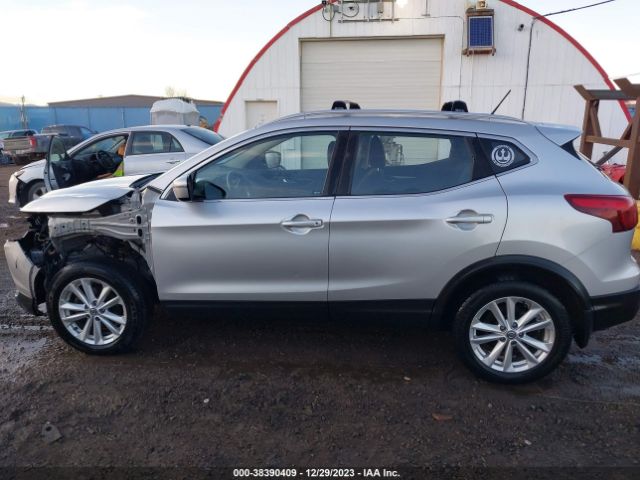 JN1BJ1CR7HW127491 Nissan Rogue Sport Sv