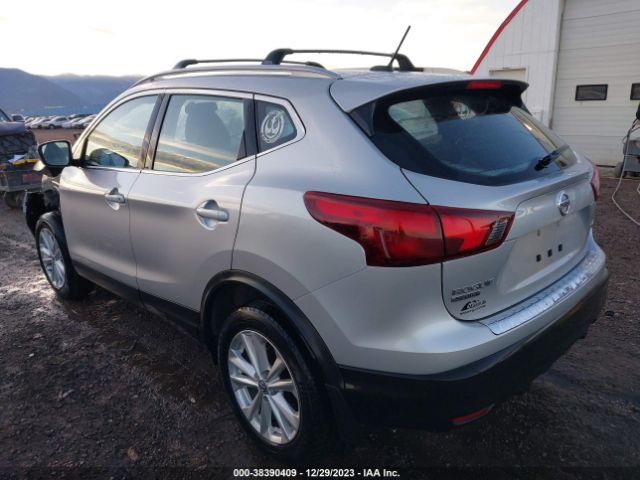 JN1BJ1CR7HW127491 Nissan Rogue Sport Sv