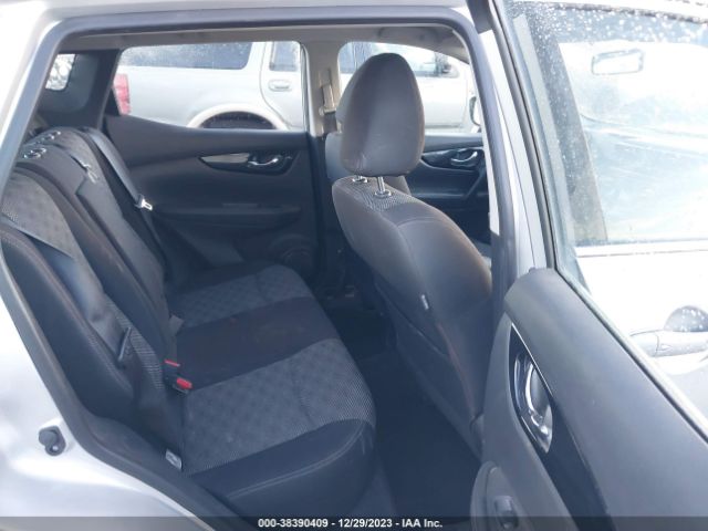 JN1BJ1CR7HW127491 Nissan Rogue Sport Sv