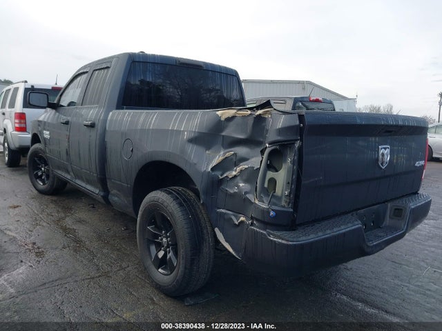 RAM 1500 Express Quad Cab 4x4 6'4 Box 2017 1C6RR7FG5HS738197 Image 3
