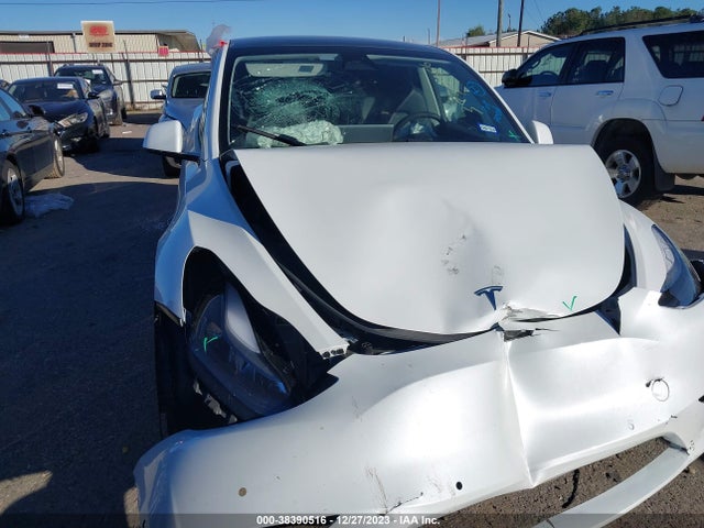 7SAYGAEE0NF542767 Tesla Model Y Long Range Dual Motor All-wheel Drive