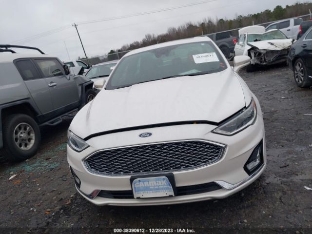 3FA6P0RU6KR204337 Ford Fusion Hybrid Titanium