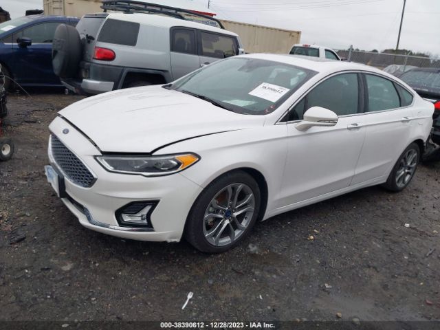 3FA6P0RU6KR204337 Ford Fusion Hybrid Titanium