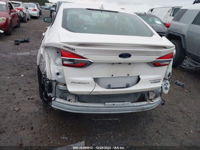 3FA6P0RU6KR204337 Ford Fusion Hybrid Titanium