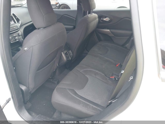1C4PJLCB3MD134882 Jeep Cherokee Latitude Fwd